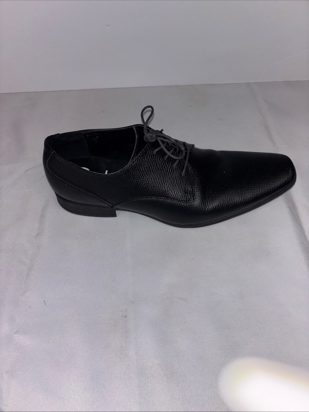 Calvin Klein Brodie Oxford Mens Size 8.5 Black Leather Lace Up Square Toe Shoes